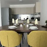 Mango - Dingi 105 Appartement *