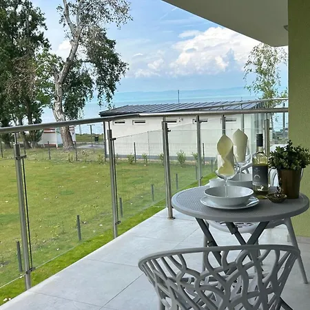 Dingi 105 Apartment Siofok