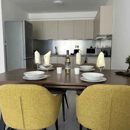 Dingi 105 Apartment *